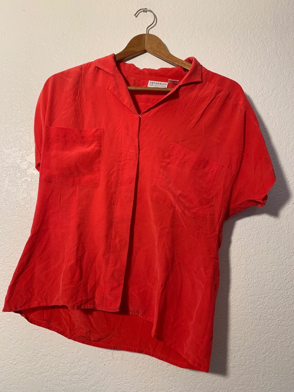 Vintage Autograph American Clothes Red 100% Silk Button Up Shirt | S